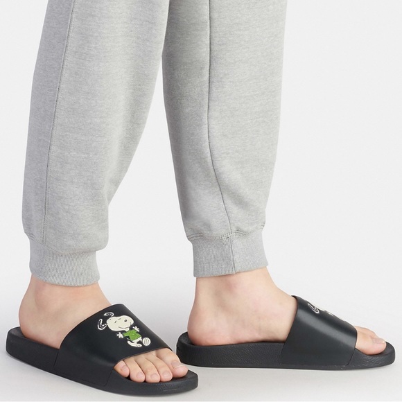 Coach X Peanuts Slide With Snoopy - Picture 4 of 4